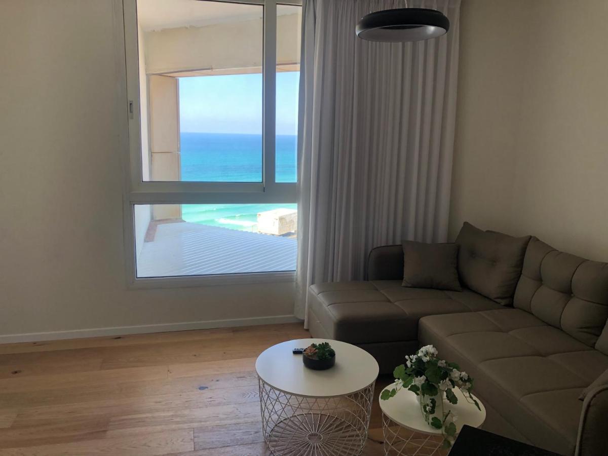 תמר על הים Lägenhet Bat Yam Exteriör bild